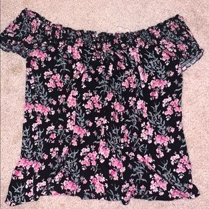 Sleeveless flower shirt